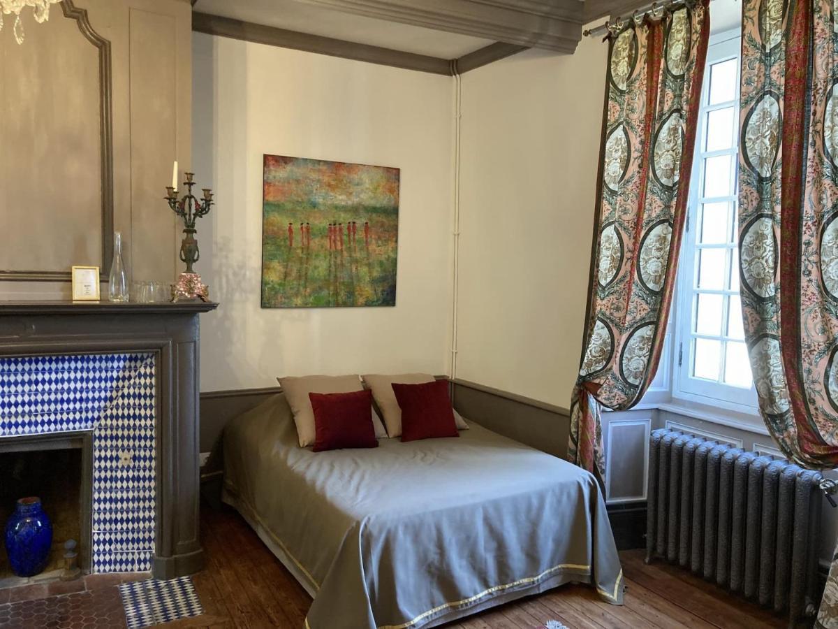 Chateau Isigny, Ideal Pour Les Familles Avec Enfants Et Les Animaux De Compagnie, Situe A Proximite Du Mont Saint-Michel Экстерьер фото