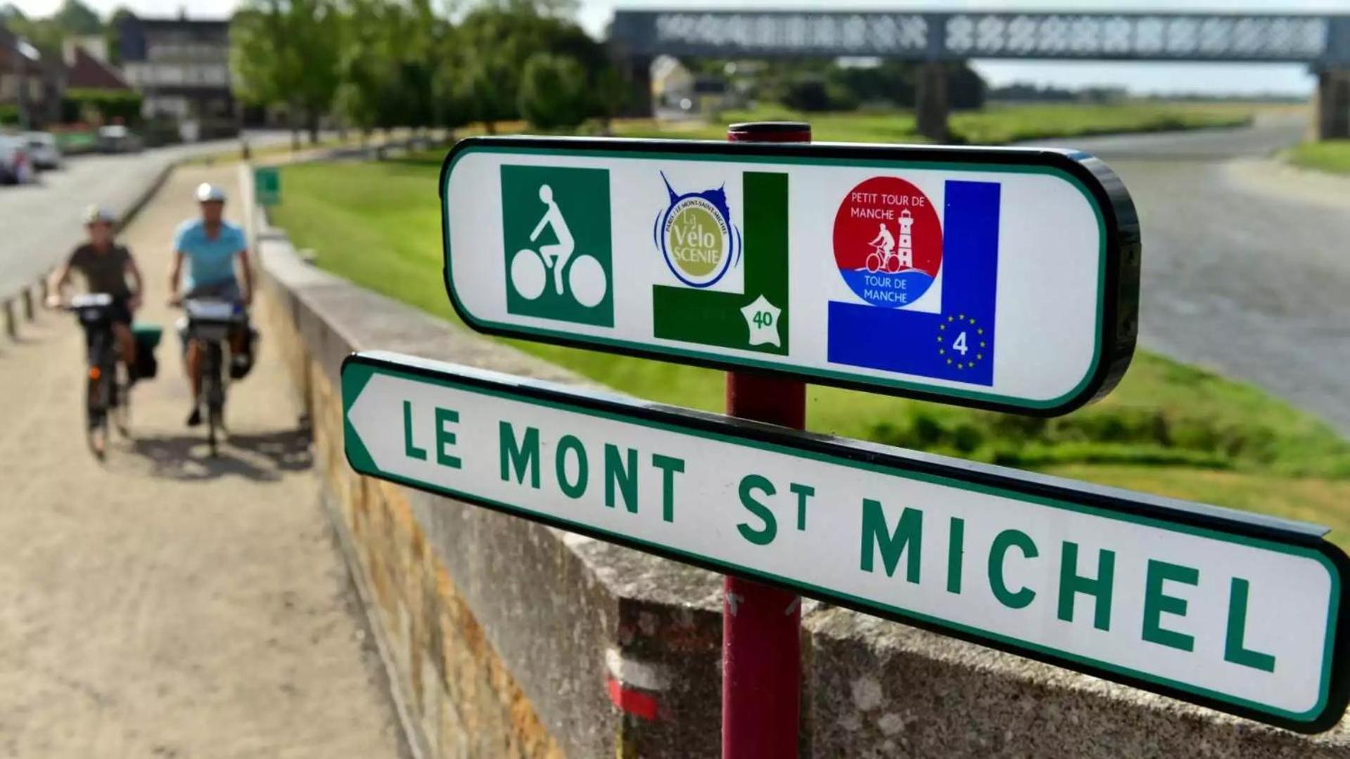 Chateau Isigny, Ideal Pour Les Familles Avec Enfants Et Les Animaux De Compagnie, Situe A Proximite Du Mont Saint-Michel Экстерьер фото